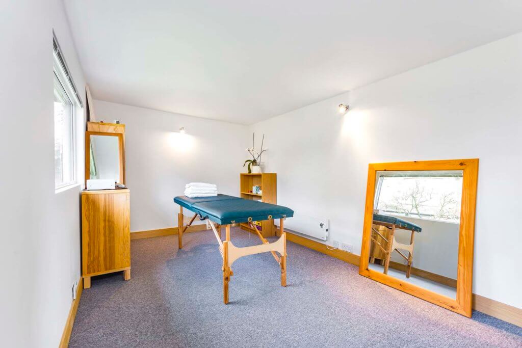 4m x 3m Beauty Room Green Retreats