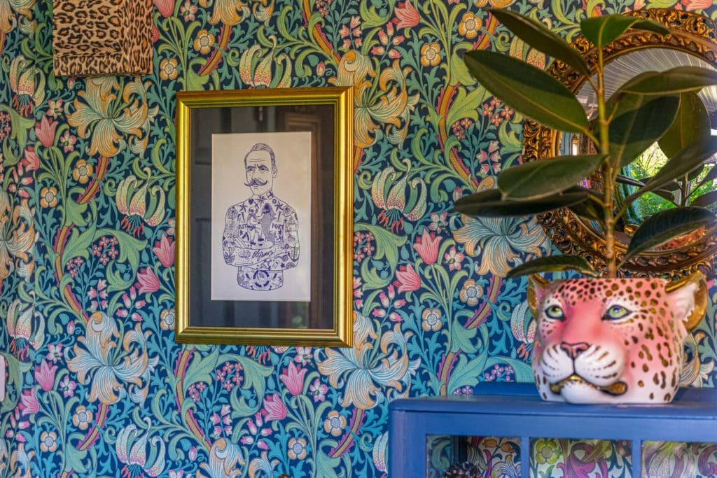 Colourful wallpaper featuring artistic print