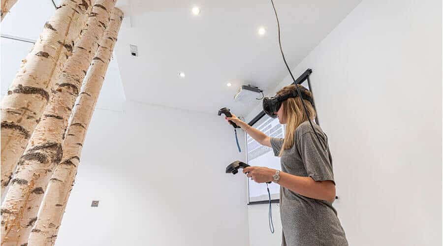Woman testing the virtual reality technology
